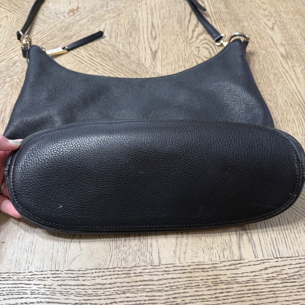 Michael‎ Kors Black Leather Hobo Shoulder Bag Gold Tone Hardware - Picture 4 of 16